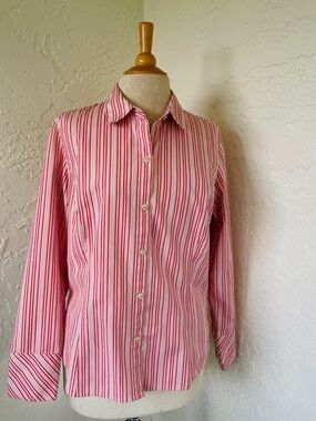 Liz Claiborne  Size L Career Women's Pink Striped Button Down Long Sleeve Shirt.